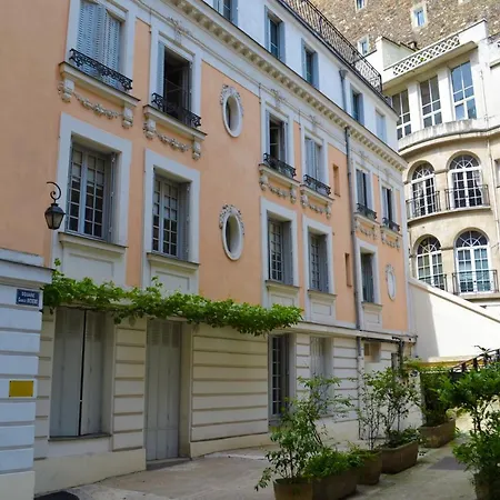 Le M. Musee Du Vin - *