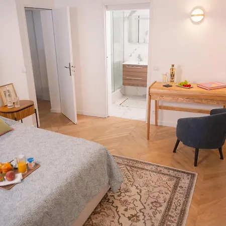 Apartahotel Le M. Musee Du Vin - *