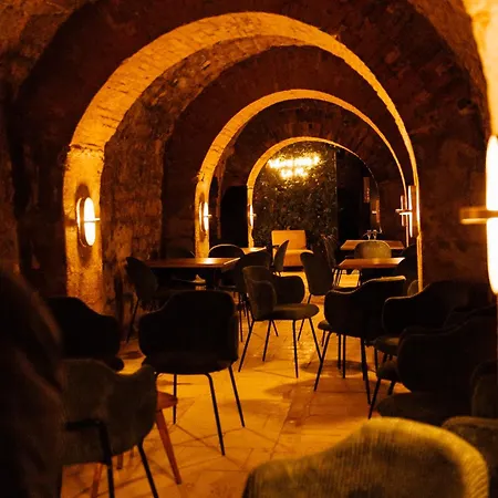 Le M. Musee Du Vin - Apart Otel 4*